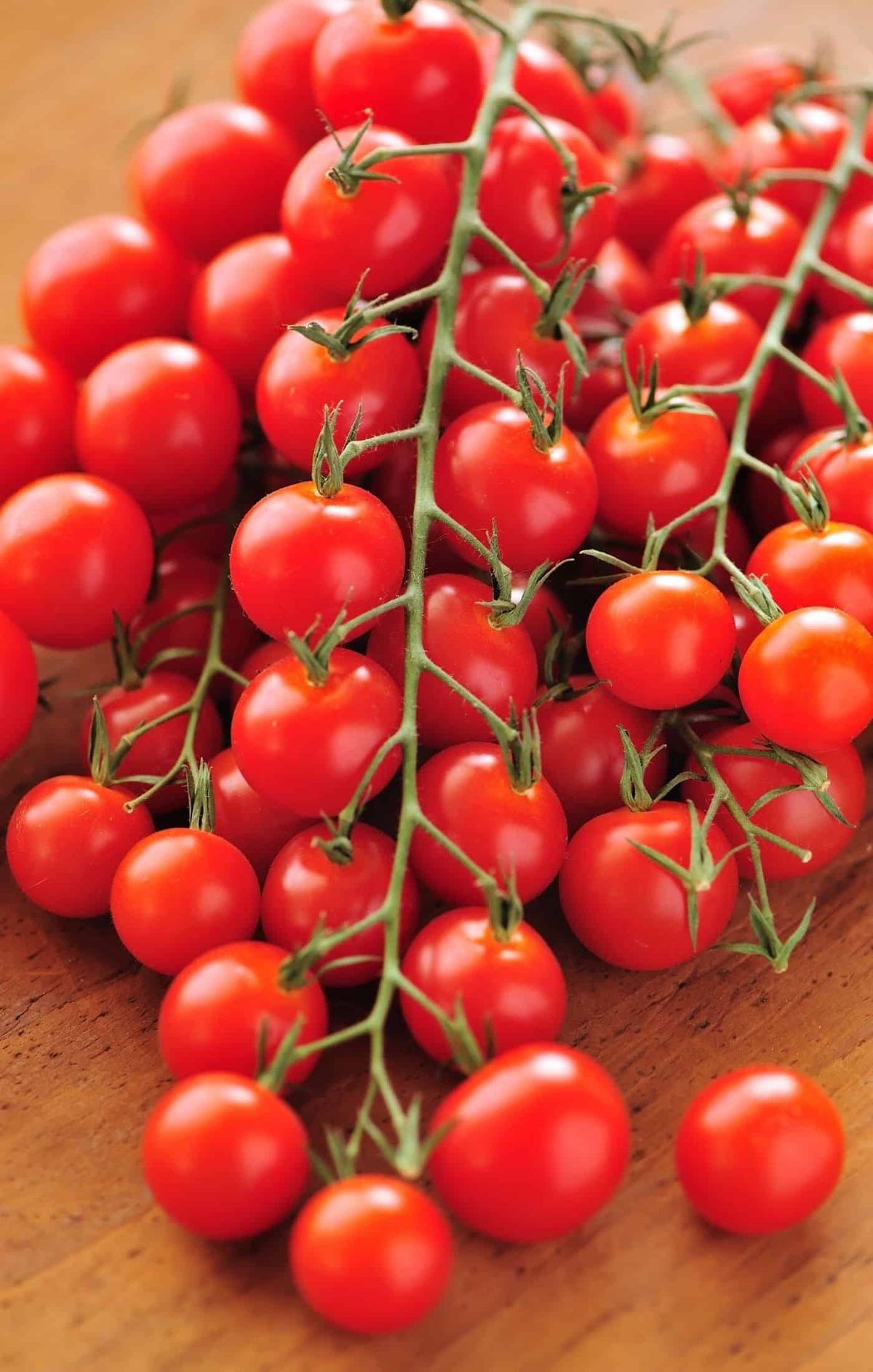 Super Sweet 100 Cherry Tomato